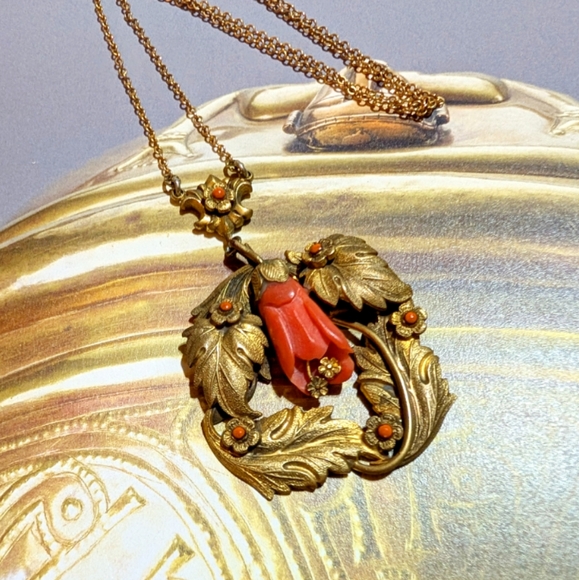 Art Nouveau Era Carved Coral Lavaliere Necklace ~ Antique - Picture 6 of 7